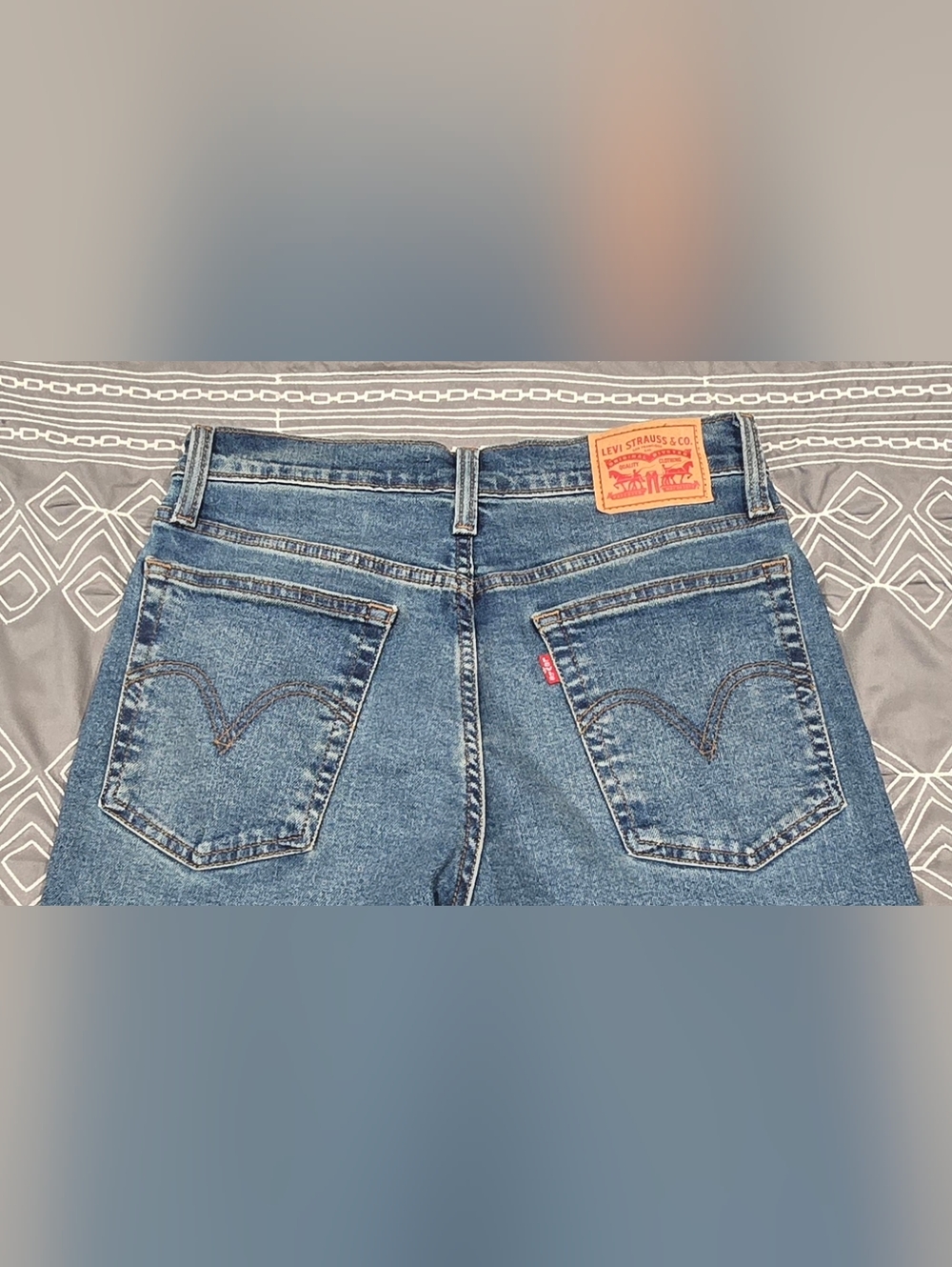 Levis Wedgie Straight Button Fly Jeans Size 29 - Picture 4 of 8